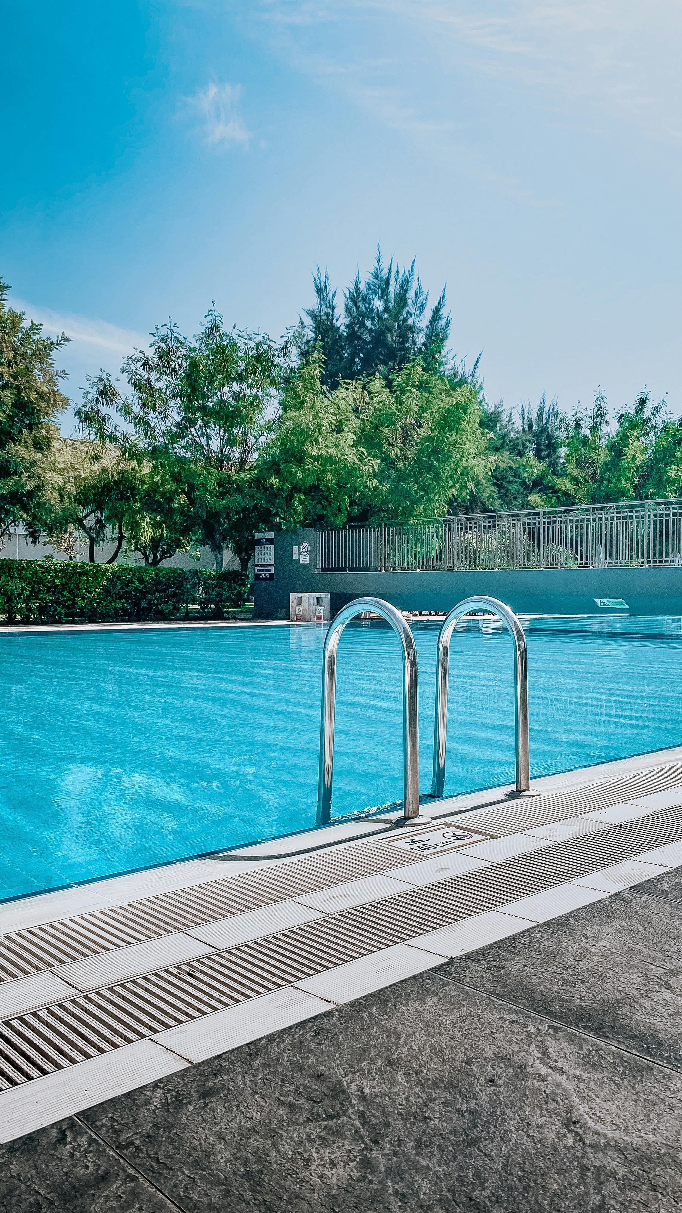 Commercial pool facility